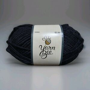 Yarn Bee Comfy Classic Yarn Skein Navy Blue 3.5 oz Nylon Blend 150 Yards NEW